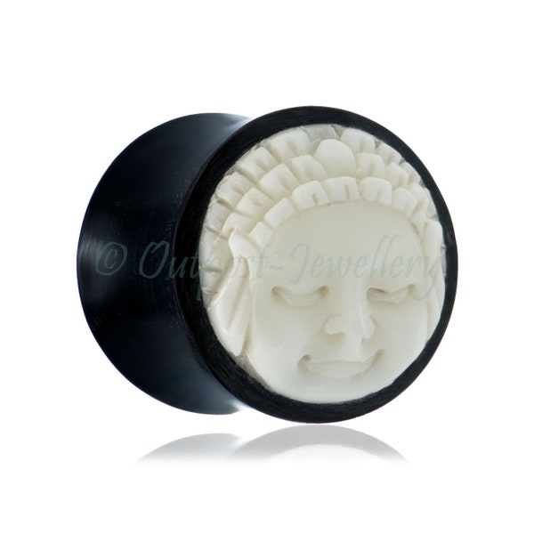 1 x Carved Buddha face horn double flared saddle plug Buddhist design ear lobe gauge Size 10mm 12mm 14mm 16mm 18mm 20mm 22mm