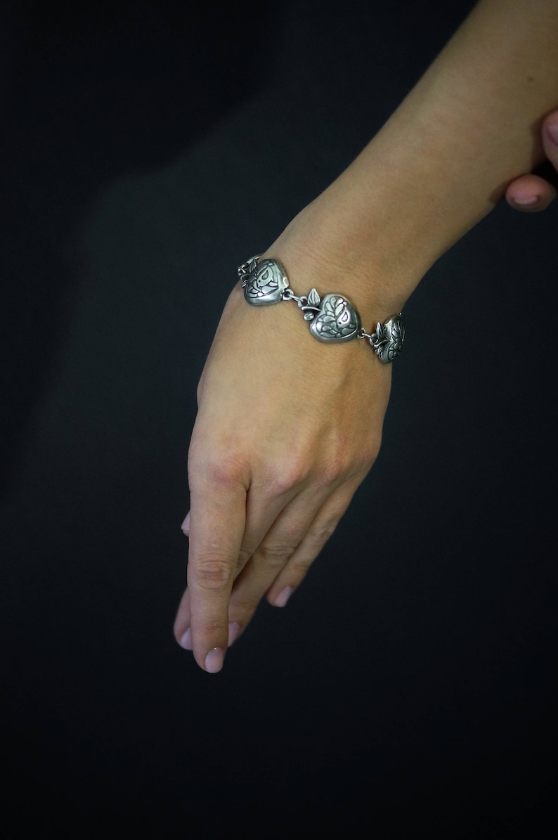 Edens Apple bracelet Native ethnic jewelry jewelry wife Ethnic bracelet Boho bracelet Statement jewelry Handmade bracelet Silvered bracelet