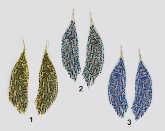 Dangling earrings handmade with Czech seed beads. Seed beaded long earrings. Fringe earrings. Bohemian style.