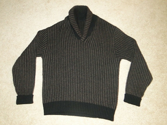 VINTAGE SHAWL COLLAR Sweater Sz.M- L