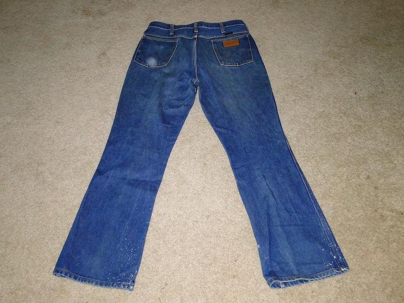 VINTAGE ORIGINAL WRANGLER Denim Jeans boot cut work pant Sz 32 X 33