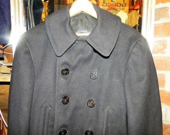 VINTAGE RARE us navy wwii  10-button  pea coat jacket Sz 40