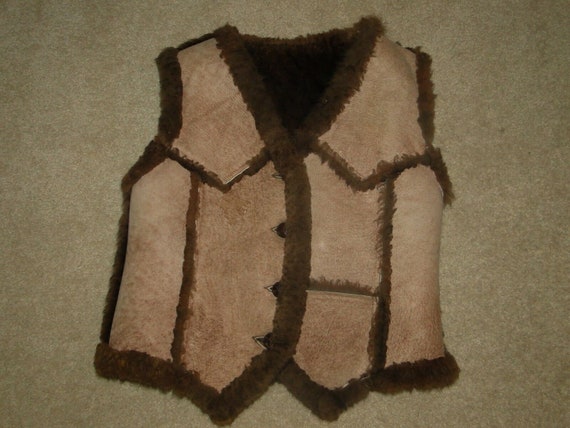 Vintage BROWN Suede Leather vest Jacket Sz.11/12 - image 1