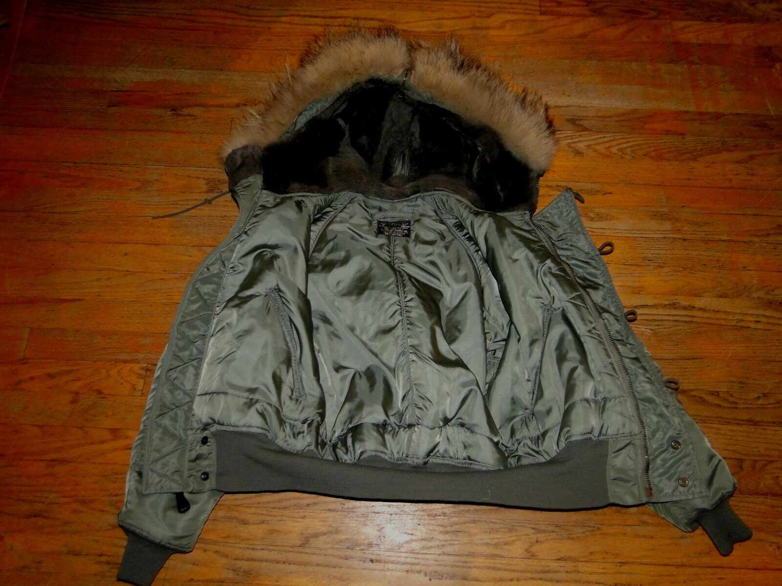 Vintage 1963 N-2B Mens USAF Aircrew Vietnam Pilot Jacket Fur