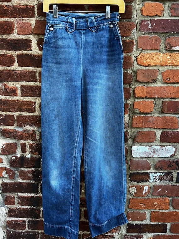 Vintage Levi’s Denim Family lady Denim Jeans 50s … - image 1