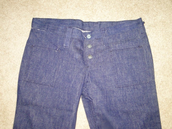 VINTAGE Wrangler denim pant 70s Bell Bottoms wome… - image 2