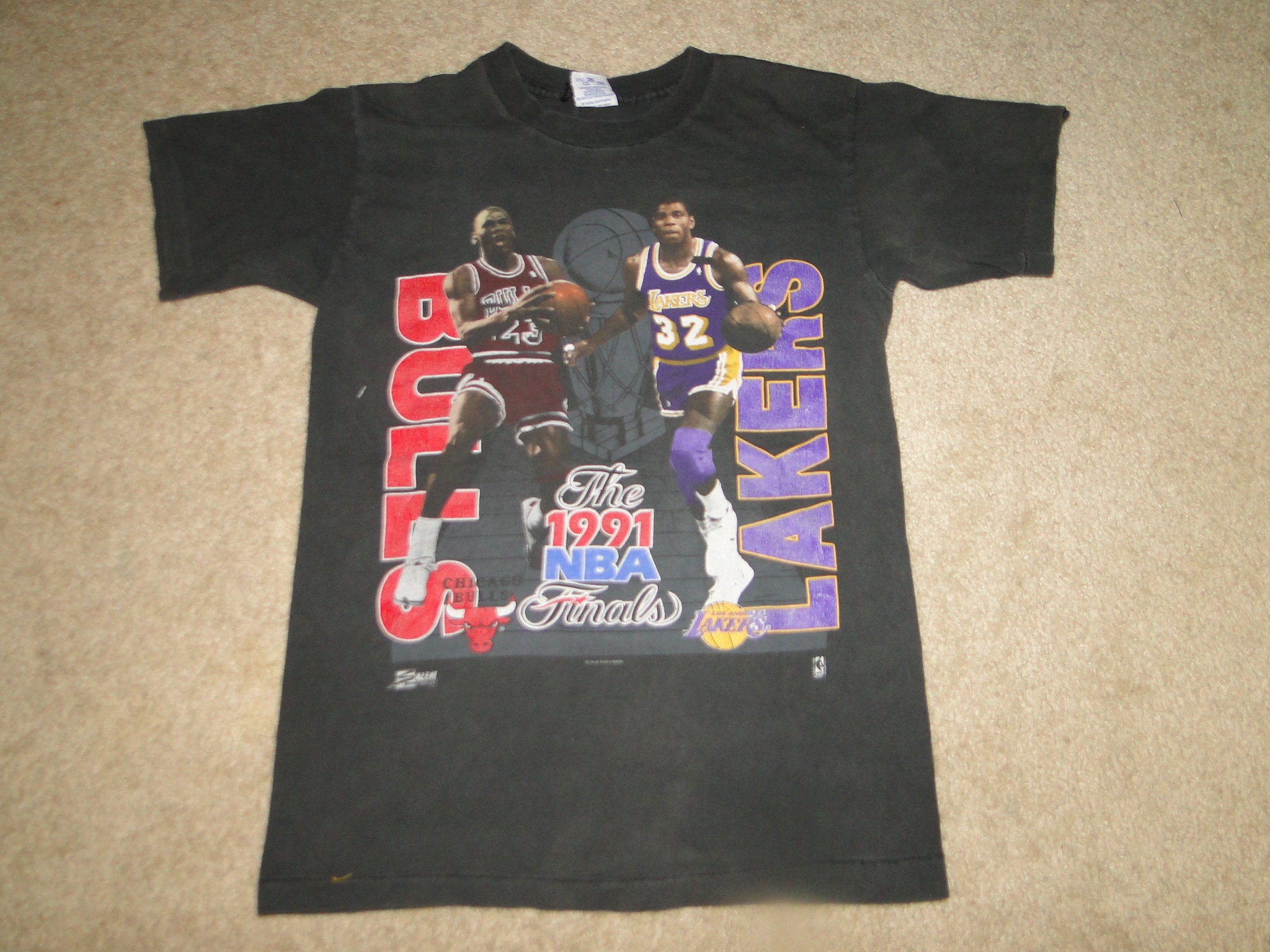 Vintage t shirt michael jordan vs magic johnson NBA 1991 Sz S | Etsy