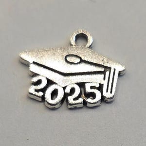Set of 6 Graduation Hat 2025 charms Antique Silver Tone