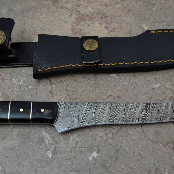 Poisson de chasse en acier Damas sur mesure / couteau à filet avec manche en corne de taureau (SK 115)