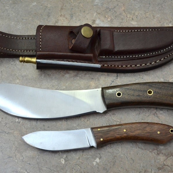 Lot de 2 couteaux de chasse en acier chirurgical NessMuk modèle avec poignée en bois de noyer SK 03