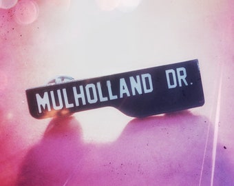 Mulholland Drive Enamel Pin (Glow-In-The-Dark, Mulholland Dr. Street Sign)