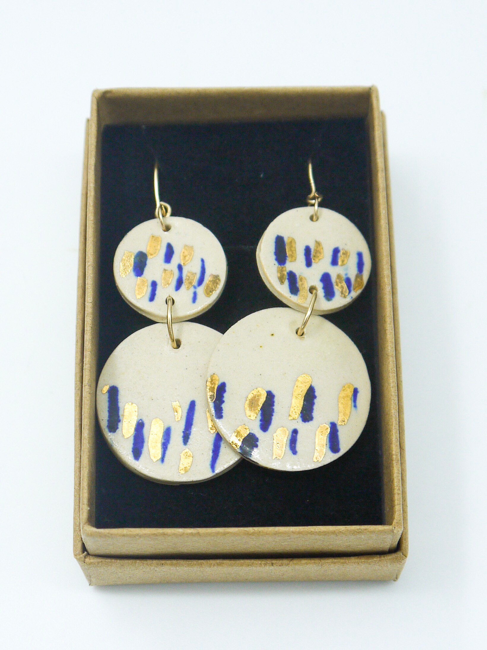 Zwei gestufte Ohrringe Creme Statement-Ohrringe 24K Gold | Etsy