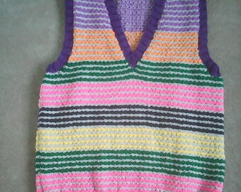 Tank Top. Retro style. V neck