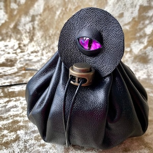 Leather Dice Bag Compatible with Dungeons and Dragons | Regular DnD Pouch | RPG, LARP, Fantasy Gift
