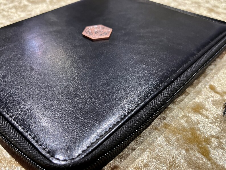 D20 | 5 set Dice Case | Wallet Vault Box | DnD Dice | stone and resin dice holder | Dungeons & Dragons | Pathfinder | Vegan Leather