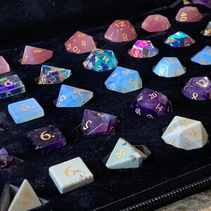 D20 | 5 set Dice Case | Wallet Vault Box | DnD Dice | stone and resin dice holder | Dungeons & Dragons | Pathfinder | Vegan Leather
