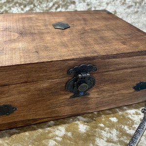 Chest Dungeons and Dragons Chest with metal D20 RPG box and DnD Dice Box