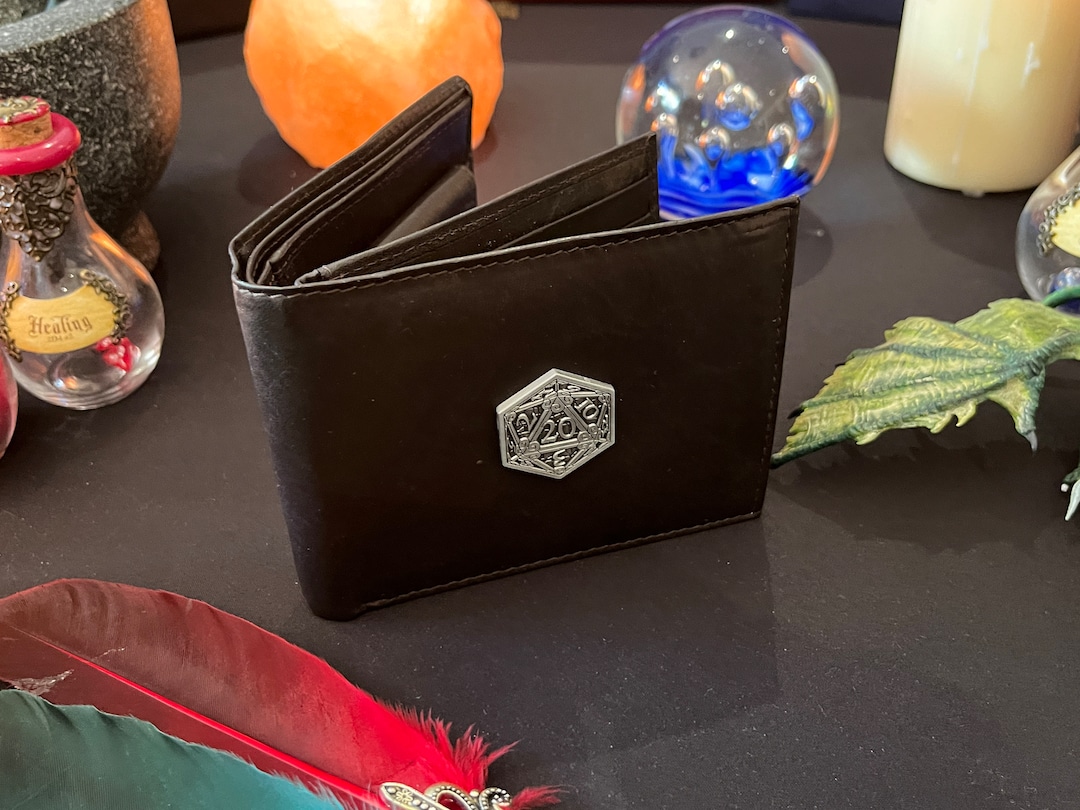 D20 Black Leather Wallet: Dnd Pathfinder RPG Gift - Etsy