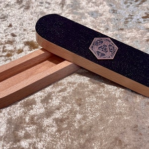 Dice Vault | Dungeons and Dragons | Purple Dragon scale leather on lid | DnD | Rose Gold D20 Badge | Dungeon Gifts RPG Gift