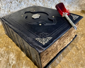 Journal D20 Leather Notebook  |  Tome  |  Grimoire  |  Spell Book - A4 LARGE  |  Fantasy DnD  |  Witchcraft  |  blank with Deckled Parchment