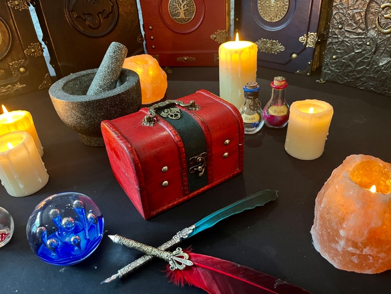 Dragon | Trinket Box | Wooden Chest box | Wood DnD Dice Box | Dungeons and Dragons | Pathfinder | Witchcraft