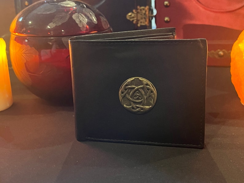 Celtic Triquetra Wallet | Dnd Gift | DM Gift | Dungeons and Dragons ...