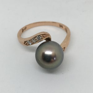 14kt Rose Gold Pearl and Diamond Ring.  Gift for Her! P2005