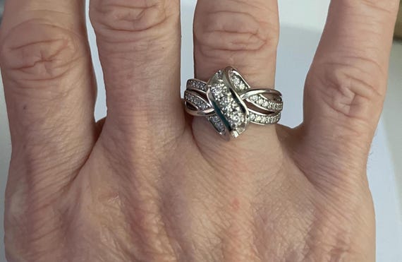Sterling Silver CZ Statement Ring: Size 7.25 - image 9
