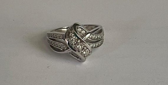 Sterling Silver CZ Statement Ring: Size 7.25 - image 2