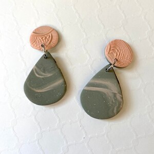 Cool Pink Marble Earrings, Faux Banded Agate Jewelry, Super Light Clay, Statement Earrings for Bohemian Woman, Sustainable Jewelry