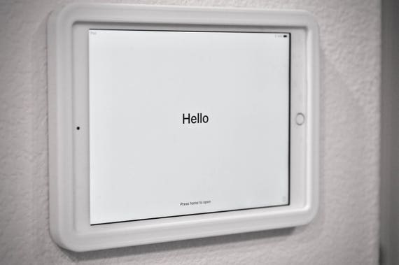 iPad ホワイト Amazon.com : Apple 9.7in iPad (Early 2018, 32GB, Wi-Fi Only