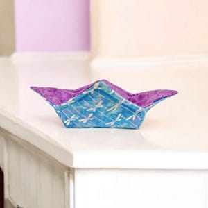 Bowl Cozy, Bowl Holder, Microwave Safe Cotton Soup Hot Bowl Pot Holder in a Reversible Blue Dragon Fly and Light Purple Fabric Print