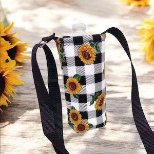 Plaid Sunflower Water Bottle Holder: Insulated Cotton Carry Bag
