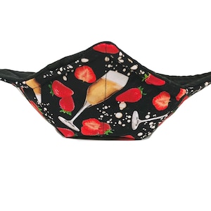 Microwave Bowl Cozy: Strawberry Celebration Fabric Pot Holder