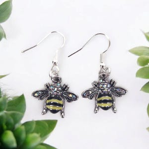 Drop Earrings, Dangle Earrings, Bee jewelry, Bee Earrings with Bees by Sewuseful Studios