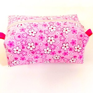 Pink and White Flower Box Zippered Travel Bag