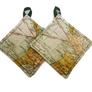 Pot holder for kitchen Pot Holder Set Oven Hot Pad Pot Holder for Cooking or Baking in an Antique Map Fabric Print