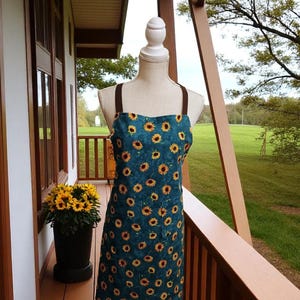 Teal Sunflower Print Cotton Apron: Adjustable Neck & Waist Ties