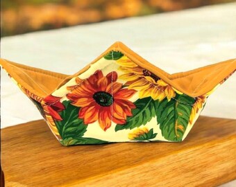 thumbnail image 2 of Mcrowave Bowl Cozy Holder N Two Szes, Soup Bowl Cozy Or Ce Cream 2 of 9
