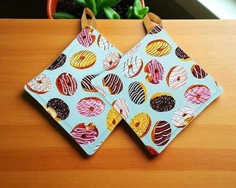 Pot holder for kitchen Pot Holder Set Oven Hot Pad Pot Holder for Cooking or Baking in a Tasty Donuts Fabric Print