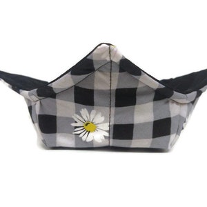 Black and White Check Sunflower Bowl Cozy