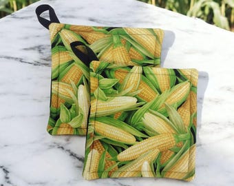 Handmade Heat Resistant Cotton Potholder Set with Insul-Bright Lining for Kitchen, Gift, Corn Stalk Pattern