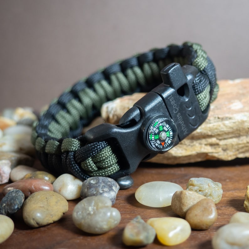 5 in 1 Paracord Survival Bracelet, Paracord Bracelet, Flint, Compass