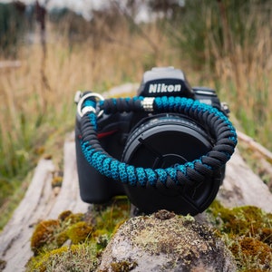 Paracord Camera Wrist Strap-Camera wrist strap- Paracord camera strap-camera strap-paracord