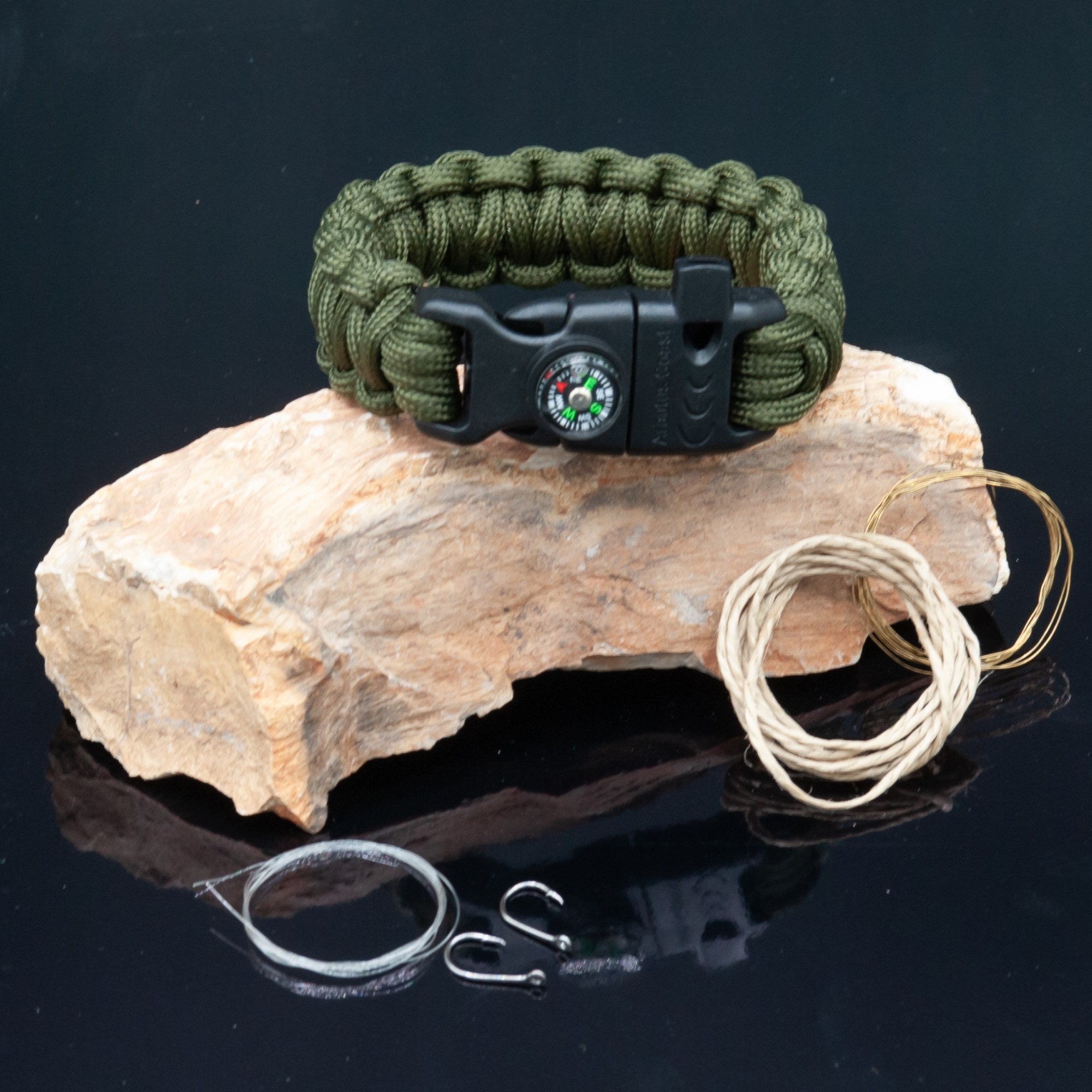 10 in 1 Ultimate Paracord Survival Bracelet. Paracord Etsy UK