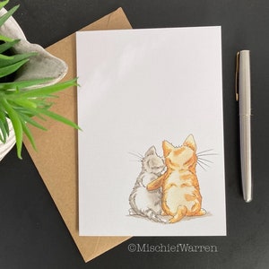 Kätzchen umarmt Karte; emotionale Unterstützung. Kann für jeden Anlass personalisiert werden; “Umarmungen senden” oder “Ich denke an dich”. Beileid für Katzenliebhaber.