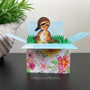 Duckling Card. Duck 3D Box card Personalised for; Easter, birthday, Mother’s Day card. Gift card holder.
