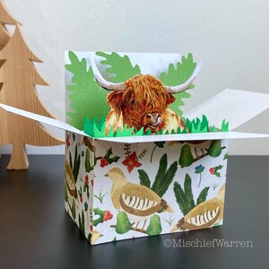 Highland Kuh Weihnachtskarte. 3D Schottische Coo Box Karte, personalisiert. Weihnachtsgeschenkkartenhalter.
