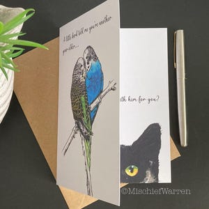 Carte drôle de chat noir. Un petit oiseau m'a dit... Chat noir + perruche ondulée Carte d'anniversaire pour amoureux des chats.