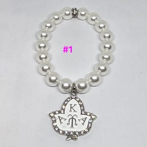 Pearl bracelets with Ivy charms